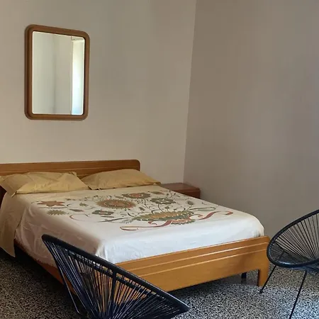 Central Apartment Alghero Apartamento *